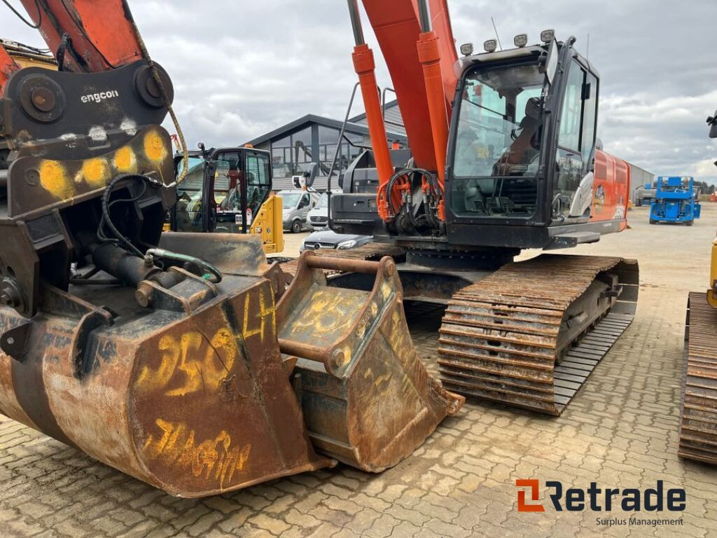 HITACHI ZAXIS 350 LC Gravemaskine / HITACHI ZAXIS 350 LC Excavator / - Excavadora de cadenas: foto 1 HITACHI ZAXIS 350 LC Gravemaskine / HITACHI ZAXIS 350 LC Excavator / - Excavadora de cadenas: foto 1