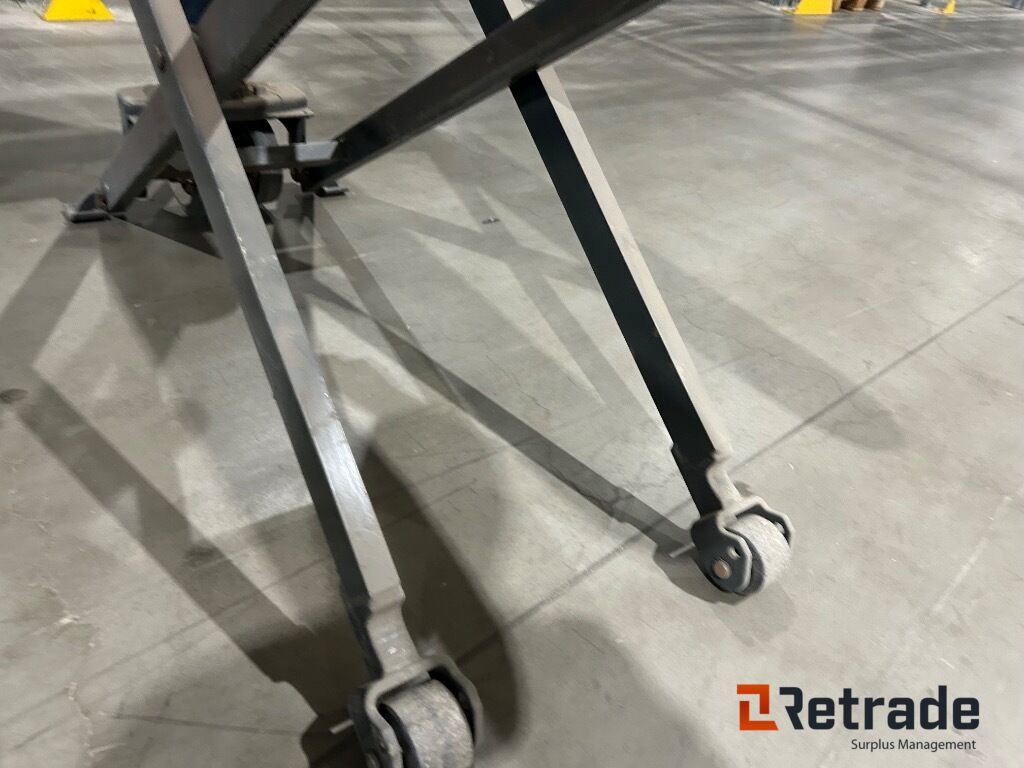 Transpaleta Jekke tralle fra Jungheinrich AX 10: foto 8 Transpaleta Jekke tralle fra Jungheinrich AX 10: foto 8