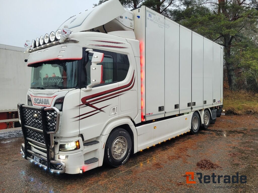 Kylbil Skåpbil med öppningsbar sida SCANIA NextGen R450 6x2*4 -2019 - Frigorífico camión: foto 1 Kylbil Skåpbil med öppningsbar sida SCANIA NextGen R450 6x2*4 -2019 - Frigorífico camión: foto 1