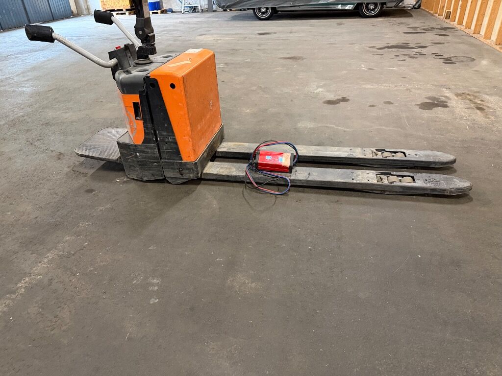 Låglyftare BT LPE200/8 - Carretilla elevadora: foto 1 Låglyftare BT LPE200/8 - Carretilla elevadora: foto 1