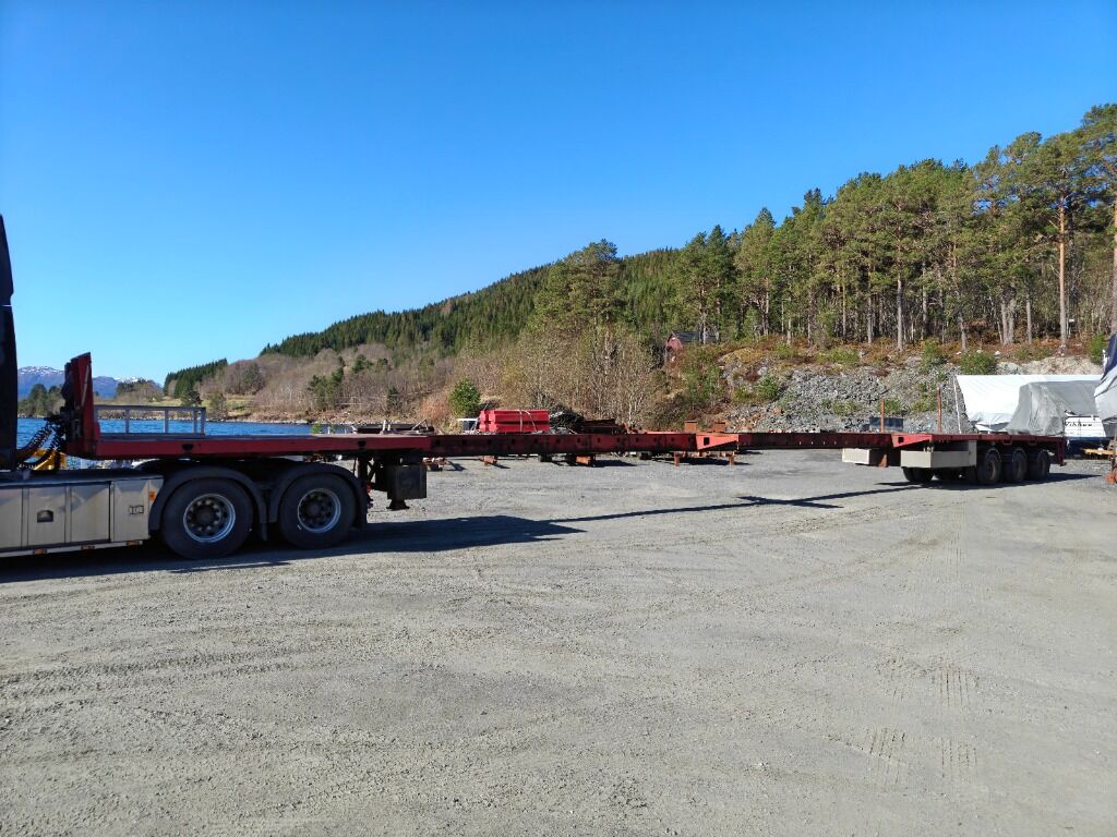 Langgodshenger, ES-GE, Dobbelt uttrekk, totalt 28m lang - Semirremolque plataforma/ Caja abierta: foto 2 Langgodshenger, ES-GE, Dobbelt uttrekk, totalt 28m lang - Semirremolque plataforma/ Caja abierta: foto 2