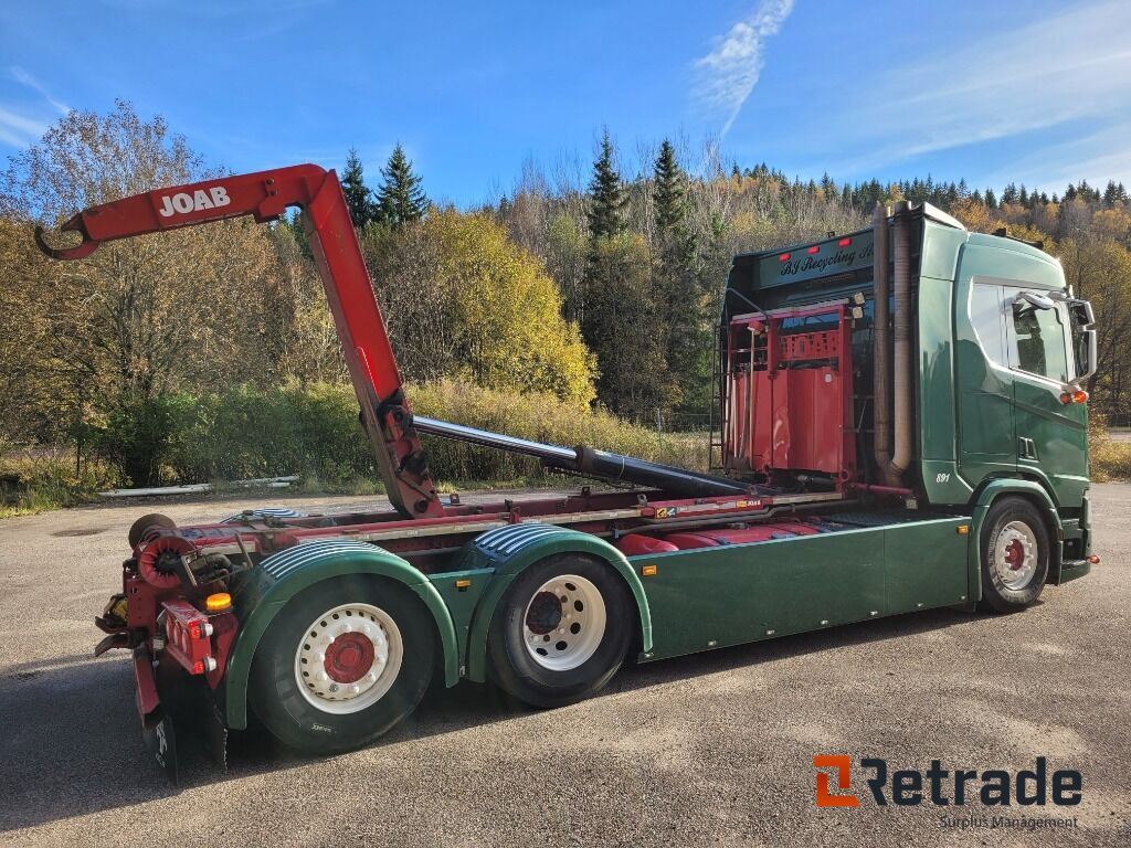 Lastväxlare SCANIA R580 V8 Next Gen LB6X2*4 Euro 6 - Multibasculante camión, Camión grúa: foto 3 Lastväxlare SCANIA R580 V8 Next Gen LB6X2*4 Euro 6 - Multibasculante camión, Camión grúa: foto 3