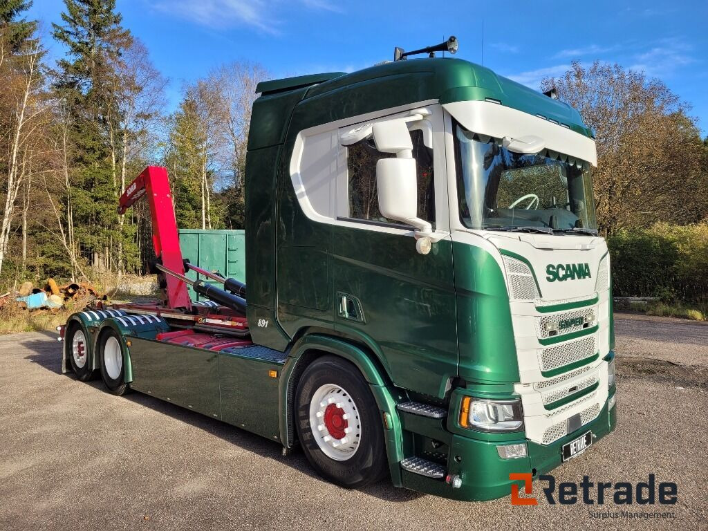 Lastväxlare SCANIA R580 V8 Next Gen LB6X2*4 Euro 6 - Multibasculante camión, Camión grúa: foto 2 Lastväxlare SCANIA R580 V8 Next Gen LB6X2*4 Euro 6 - Multibasculante camión, Camión grúa: foto 2