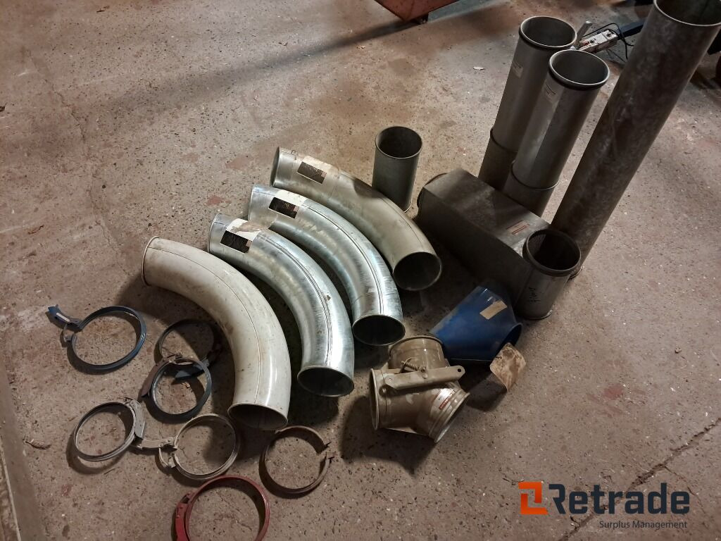 Lot med rør til Korntransport Kongskilde Ø160mm - Equipo poscosecha: foto 1 Lot med rør til Korntransport Kongskilde Ø160mm - Equipo poscosecha: foto 1