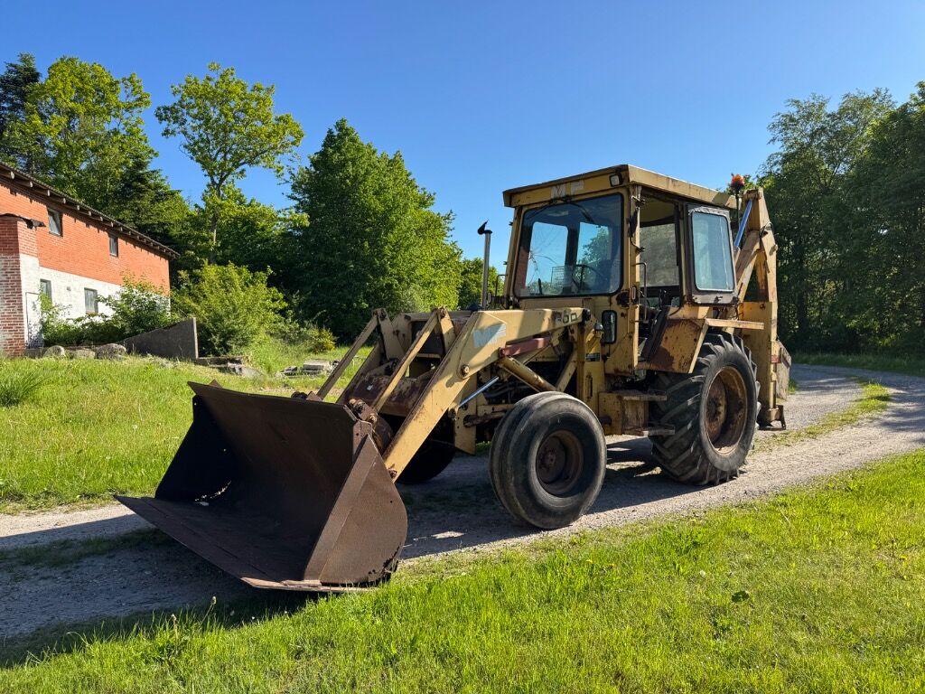 MF 50D Rendegraver - Retroexcavadora: foto 1 MF 50D Rendegraver - Retroexcavadora: foto 1