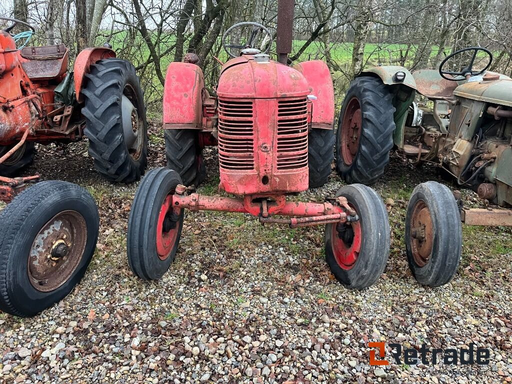 Traktor Volvo T25 benzin Oldtimer traktor - Maquinaria agrícola: foto 3 Traktor Volvo T25 benzin Oldtimer traktor - Maquinaria agrícola: foto 3