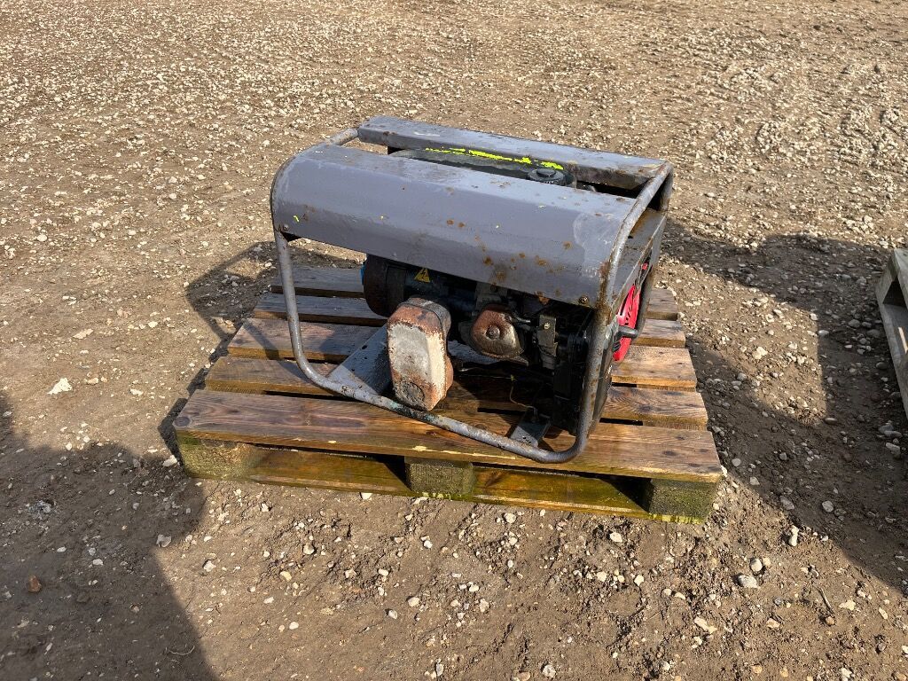 Generator Generator / Honda/Inecc alte S20W-95 - Maquinaria de construcción: foto 3 Generator Generator / Honda/Inecc alte S20W-95 - Maquinaria de construcción: foto 3