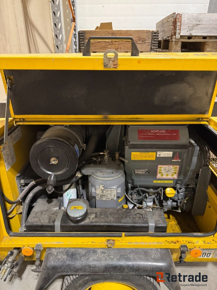 Kompressor Atlas Copco XAS65 - Maquinaria de construcción: foto 3 Kompressor Atlas Copco XAS65 - Maquinaria de construcción: foto 3