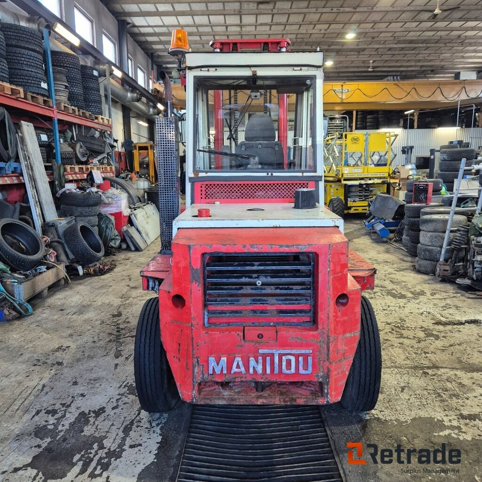 Leasing financiero de  Gaffeltruck MANITOU MC 30 leasing Gaffeltruck MANITOU MC 30: foto 7