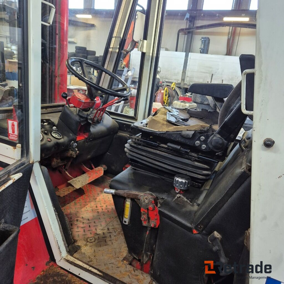 Leasing financiero de  Gaffeltruck MANITOU MC 30 leasing Gaffeltruck MANITOU MC 30: foto 10
