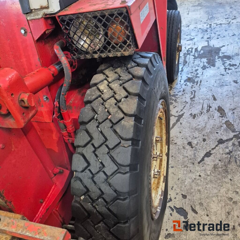 Leasing financiero de  Gaffeltruck MANITOU MC 30 leasing Gaffeltruck MANITOU MC 30: foto 9