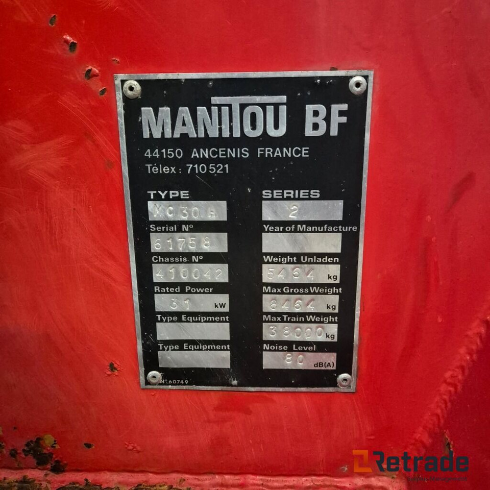 Gaffeltruck MANITOU MC 30 - Maquinaria industrial: foto 5 Gaffeltruck MANITOU MC 30 - Maquinaria industrial: foto 5