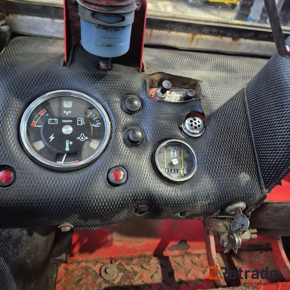 Leasing financiero de  Gaffeltruck MANITOU MC 30 leasing Gaffeltruck MANITOU MC 30: foto 14