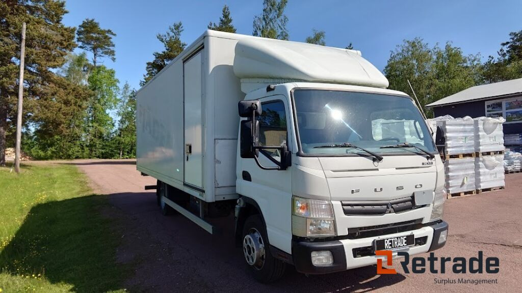 Mitsubishi Fuso (Canter) 2013 - Camión caja cerrada: foto 2 Mitsubishi Fuso (Canter) 2013 - Camión caja cerrada: foto 2