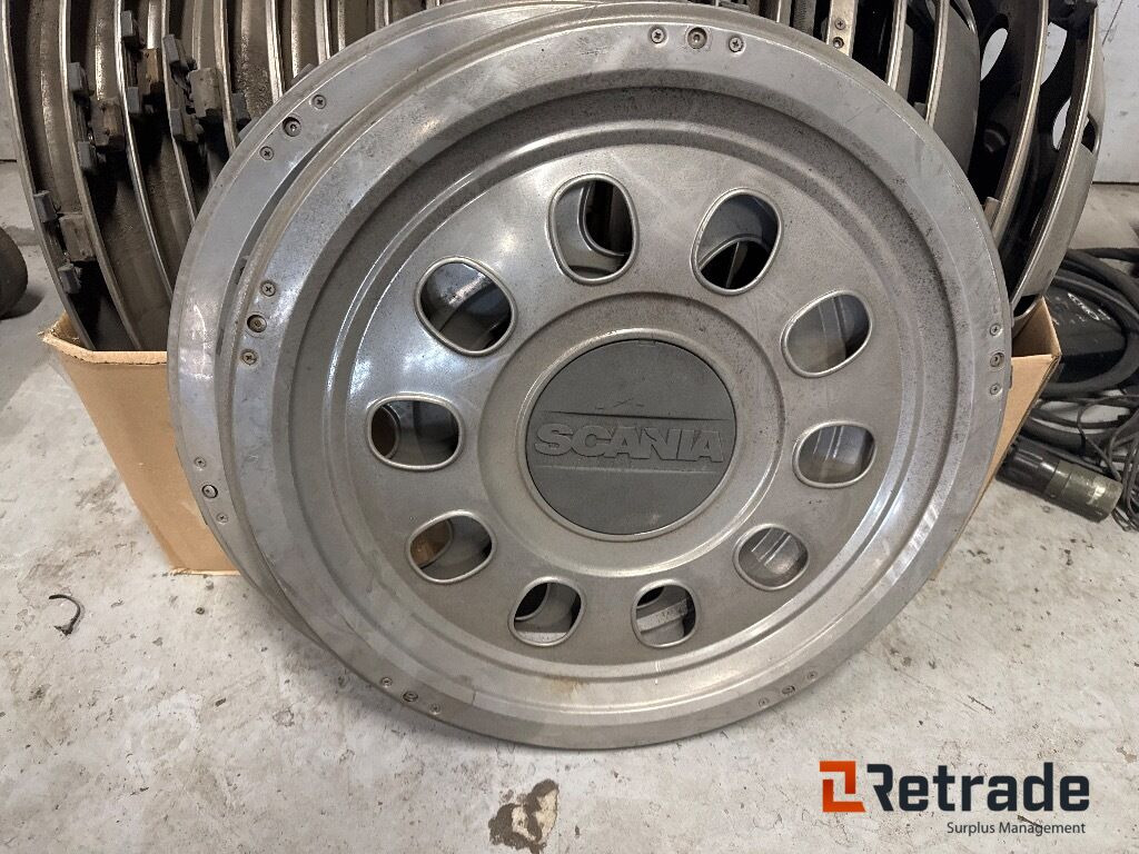 Navkapsler til bus Passer til 22,5 fælge Diverse - Llanta para Autobús: foto 4 Navkapsler til bus Passer til 22,5 fælge Diverse - Llanta para Autobús: foto 4