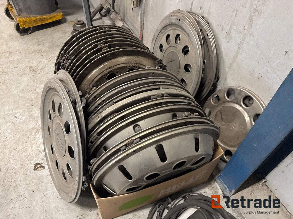 Navkapsler til bus Passer til 22,5 fælge Diverse - Llanta para Autobús: foto 2 Navkapsler til bus Passer til 22,5 fælge Diverse - Llanta para Autobús: foto 2