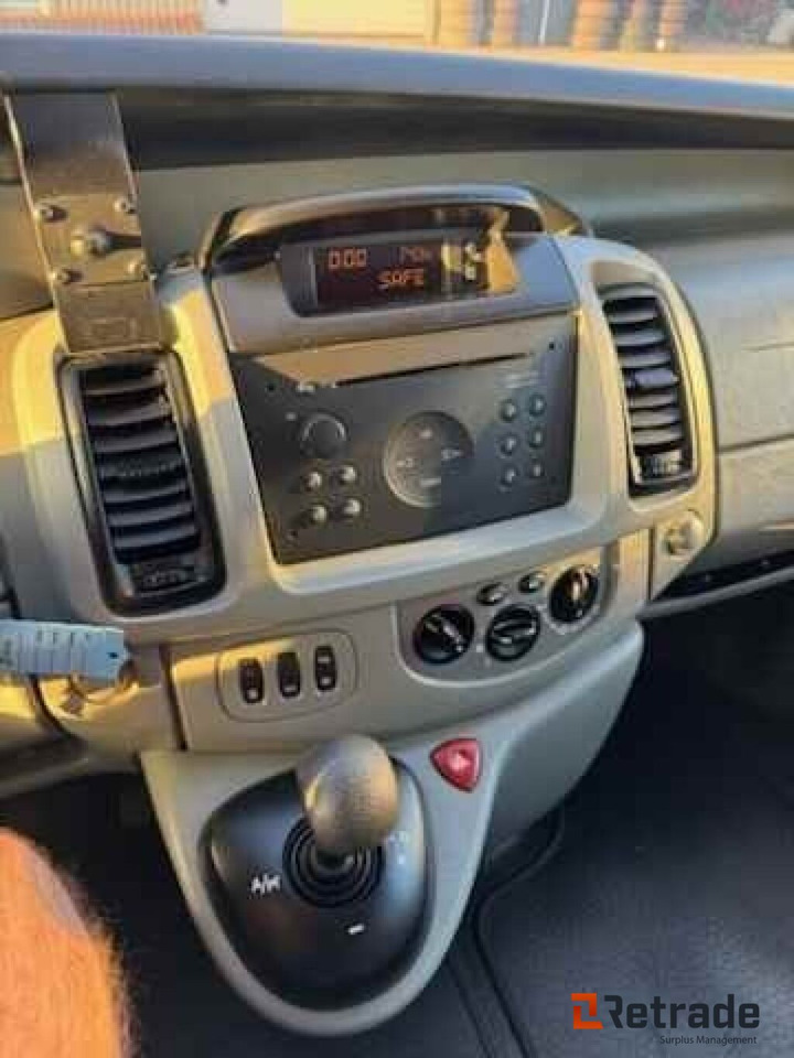 Coche Opel Vivaro Camper CDTI Combi lang.: foto 18