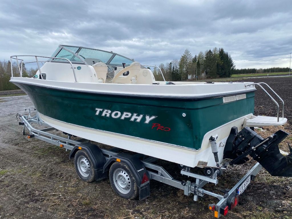 Daycruiser Trophy 2052 Pro walkaround Skjærgårdsjeep / Landstedsbåt / Walkaround / fiske - Otros: foto 2 Daycruiser Trophy 2052 Pro walkaround Skjærgårdsjeep / Landstedsbåt / Walkaround / fiske - Otros: foto 2