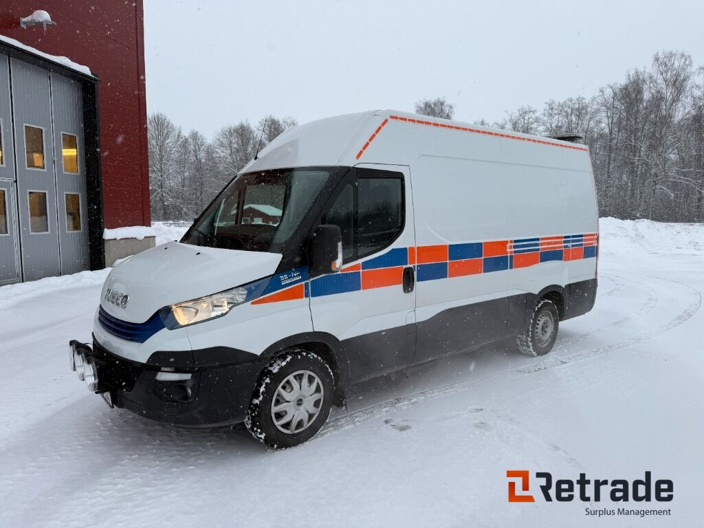 Skåpbil Iveco Daily 35 - NP Himatic CNG - Coche: foto 1 Skåpbil Iveco Daily 35 - NP Himatic CNG - Coche: foto 1