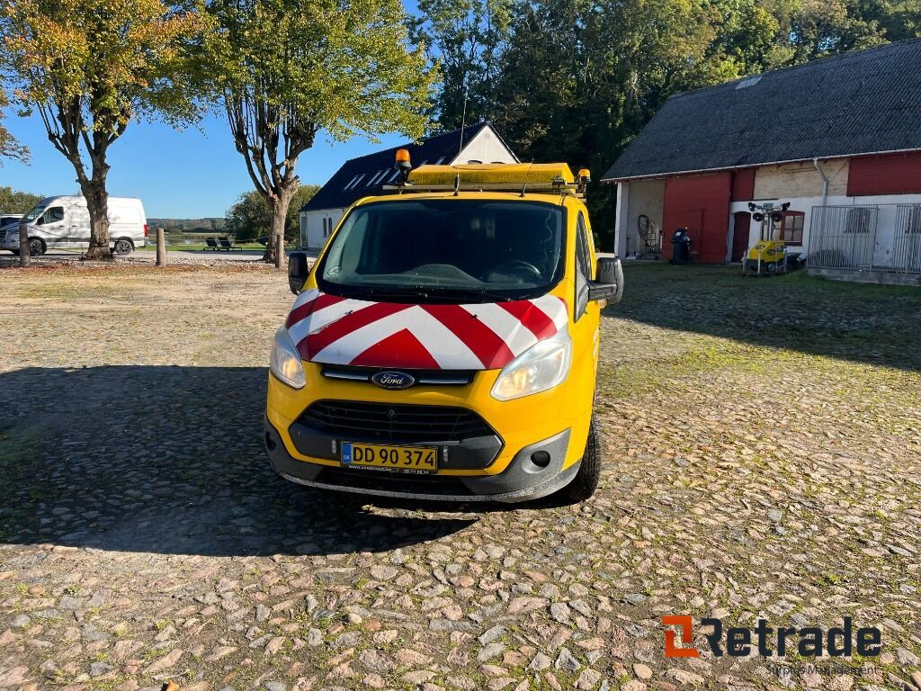 Varevogn FORD Transit Custom 2.2 TDCi (125 HK) 270S Van Opbygger som følgevogn - Vehículo comercial ligero: foto 2 Varevogn FORD Transit Custom 2.2 TDCi (125 HK) 270S Van Opbygger som følgevogn - Vehículo comercial ligero: foto 2