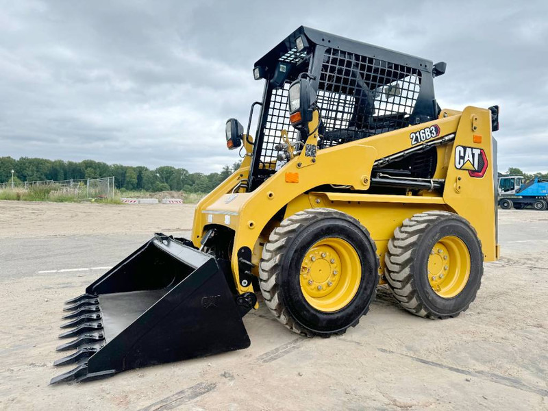 Cat 216B3 - New / Unused / Extra Hydraulic - Minicargadora: foto 1 Cat 216B3 - New / Unused / Extra Hydraulic - Minicargadora: foto 1