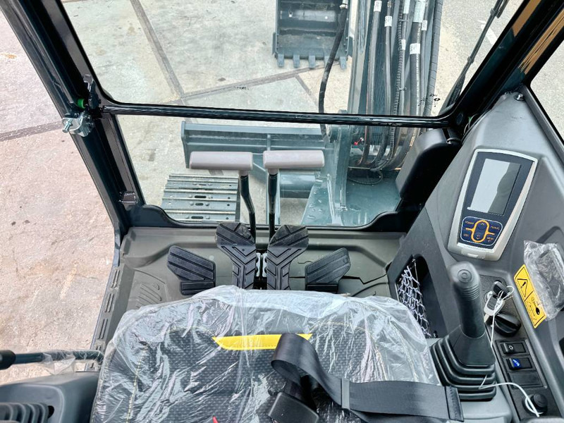 Miniexcavadora Hyundai HX60 - New / Unused / 2024 Model: foto 8