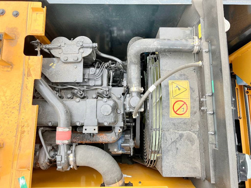 Excavadora de cadenas Hyundai R140L - New / Unused / 2025 Model: foto 18