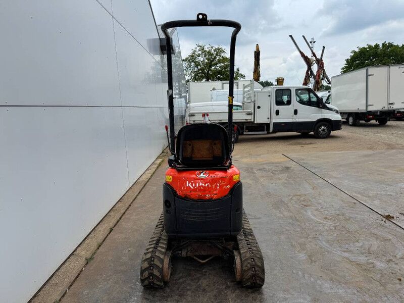 Kubota U10-3 - Hydr. Undercarriage / Hammer Lines - Miniexcavadora: foto 4 Kubota U10-3 - Hydr. Undercarriage / Hammer Lines - Miniexcavadora: foto 4