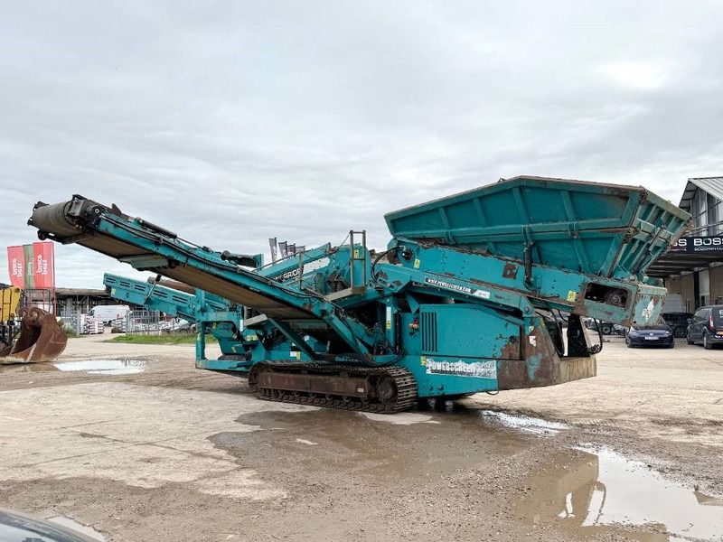 Cribadora Powerscreen Warrior 1400 - Caterpillar Engine / 3 Conveyors: foto 6 Cribadora Powerscreen Warrior 1400 - Caterpillar Engine / 3 Conveyors: foto 6