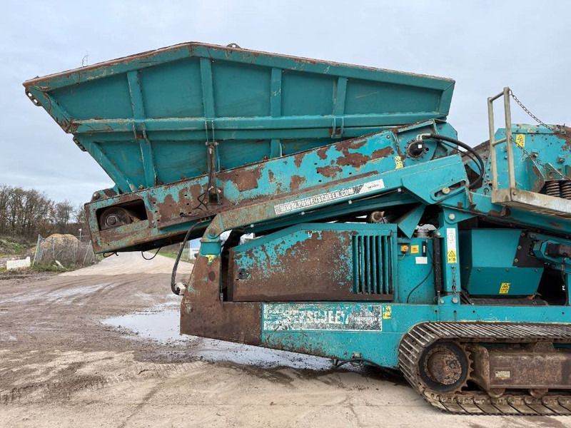 Cribadora Powerscreen Warrior 1400 - Caterpillar Engine / 3 Conveyors: foto 8 Cribadora Powerscreen Warrior 1400 - Caterpillar Engine / 3 Conveyors: foto 8
