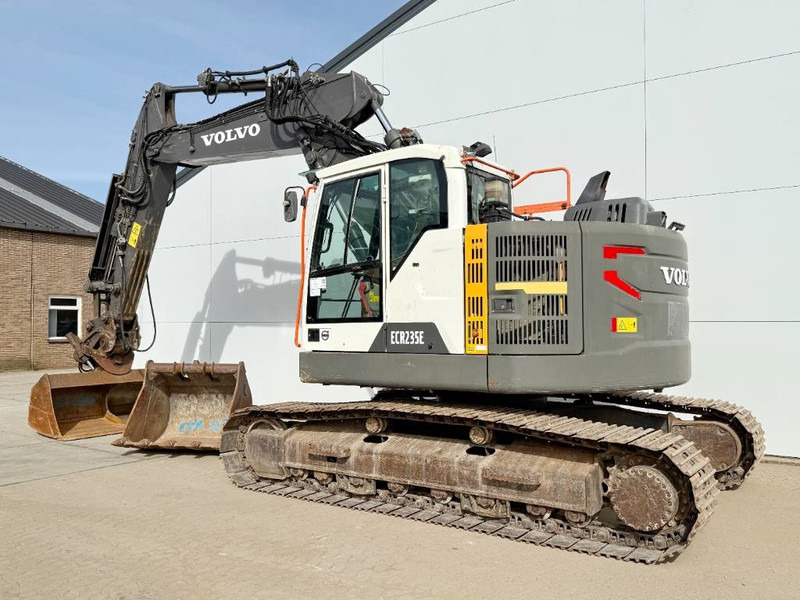 Volvo ECR235EL - Triple Boom / 2 Buckets Included - Excavadora de cadenas: foto 3 Volvo ECR235EL - Triple Boom / 2 Buckets Included - Excavadora de cadenas: foto 3