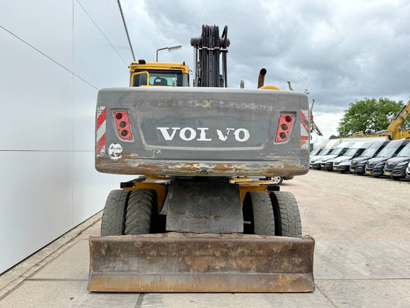 Volvo EW180C - Dutch Machine / Triple Boom - Excavadora de ruedas: foto 4 Volvo EW180C - Dutch Machine / Triple Boom - Excavadora de ruedas: foto 4