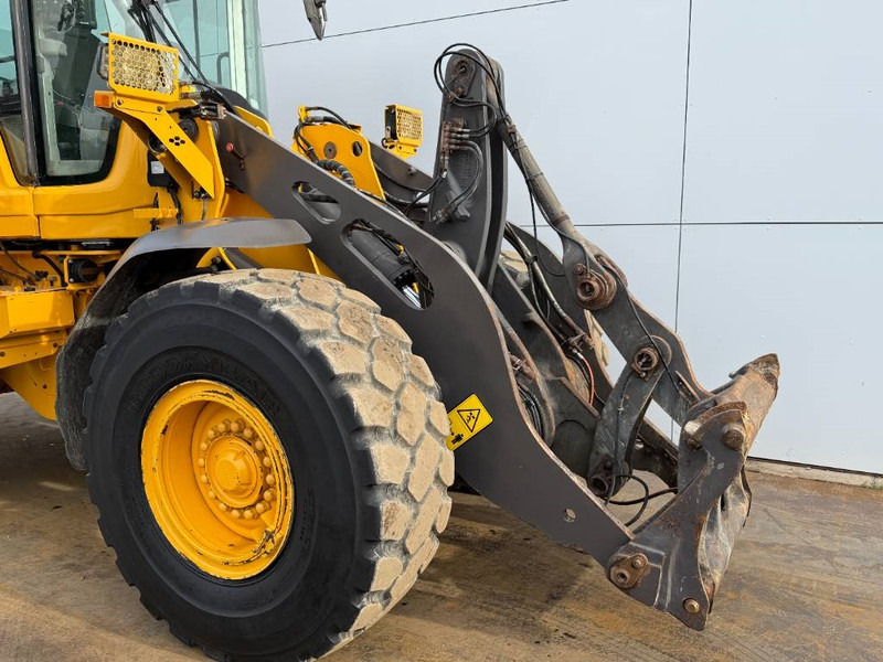 Cargadora de ruedas Volvo L90H - 3rd Function / Load Master Weight System: foto 19 Cargadora de ruedas Volvo L90H - 3rd Function / Load Master Weight System: foto 19