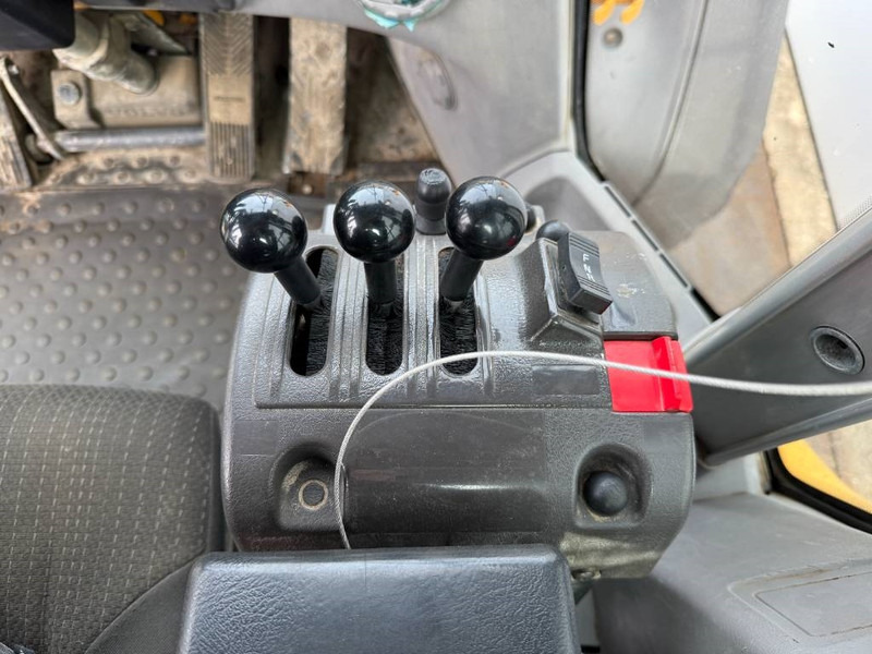 Cargadora de ruedas Volvo L90H - 3rd Function / Load Master Weight System: foto 11 Cargadora de ruedas Volvo L90H - 3rd Function / Load Master Weight System: foto 11