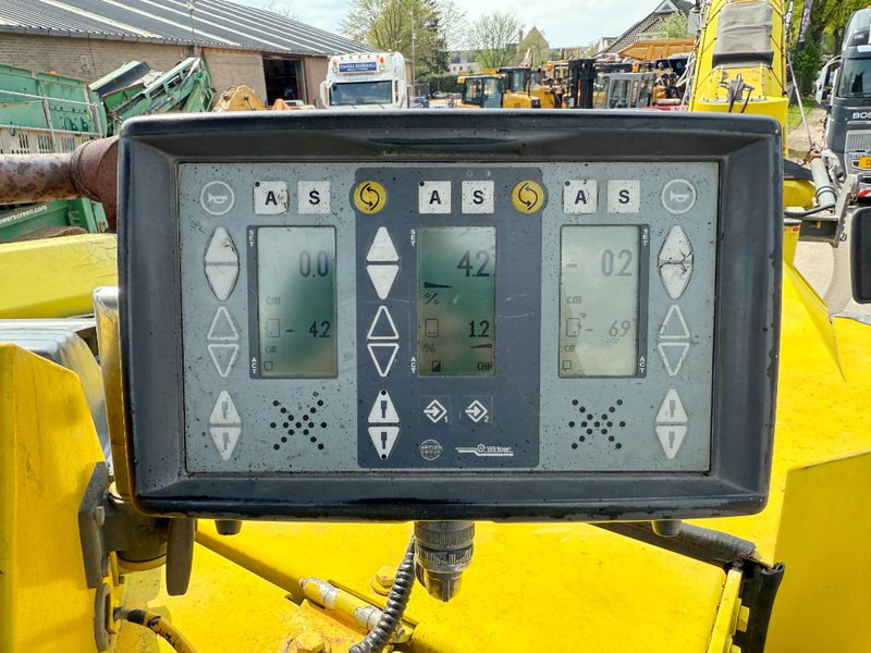 Construcción de carreteras Wirtgen W100F - Dutch Machine / Top Condition: foto 9