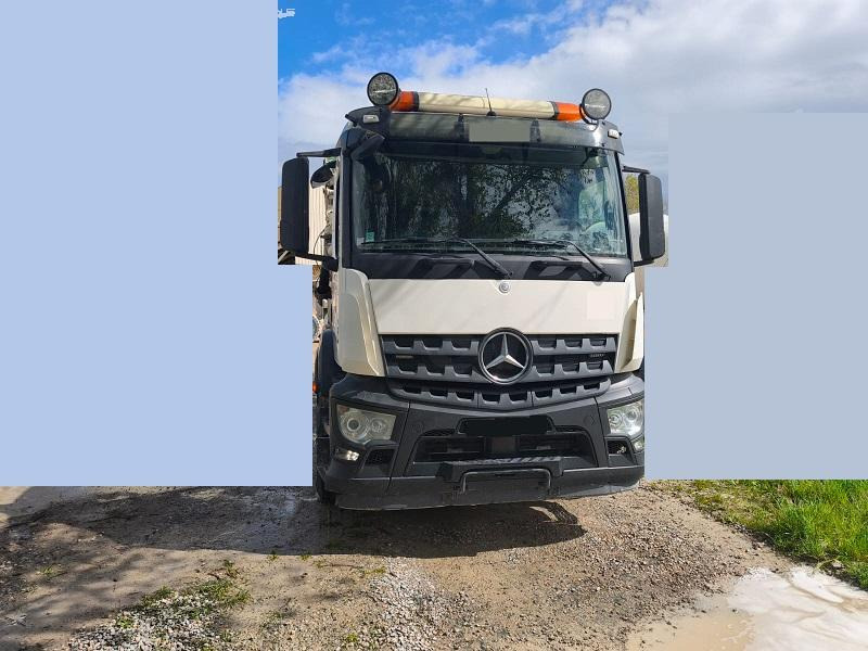 Mercedes Actros 3243 - Camión hormigonera con bomba: foto 1 Mercedes Actros 3243 - Camión hormigonera con bomba: foto 1