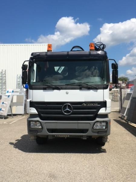 Mercedes Actros 3336 - Volquete camión, Camión grúa: foto 1 Mercedes Actros 3336 - Volquete camión, Camión grúa: foto 1