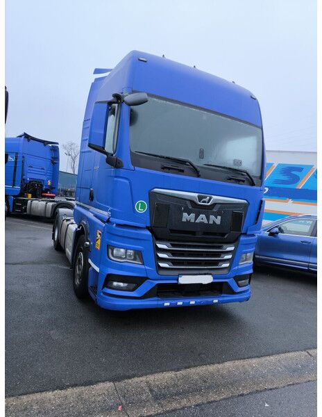 MAN 18.510 GX TGX Retarder XXL 2 Tanks AERO (36) - Cabeza tractora: foto 2 MAN 18.510 GX TGX Retarder XXL 2 Tanks AERO (36) - Cabeza tractora: foto 2
