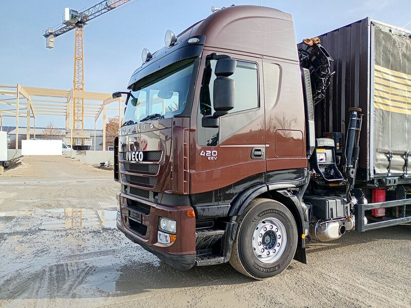 Iveco AS260S42Y/FS CM BDF HIAB 144E-4 Hiduo12,7m (9) - Camión lona, Camión grúa: foto 5 Iveco AS260S42Y/FS CM BDF HIAB 144E-4 Hiduo12,7m (9) - Camión lona, Camión grúa: foto 5