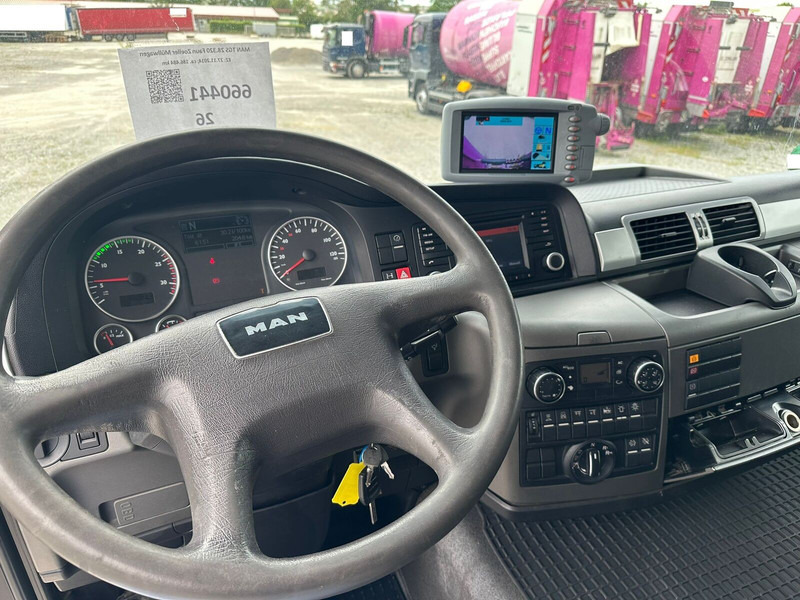 Camión de basura MAN TGS 28.320: foto 13