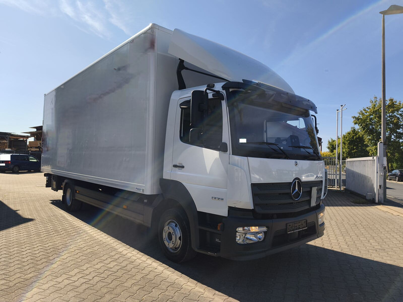 Mercedes-Benz Atego 1223 - Camión caja cerrada: foto 2 Mercedes-Benz Atego 1223 - Camión caja cerrada: foto 2
