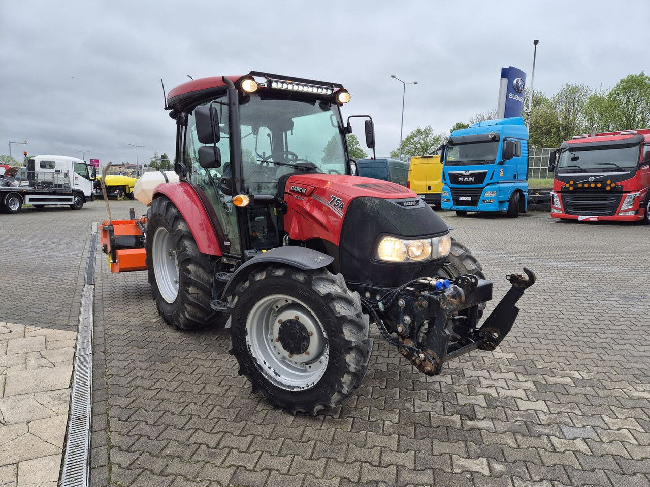 CASE IH Farmall 75 / 2022 / Only 1853 MTH / Sweeper + Plow Extra / 1 OWN - Tractor: foto 1 CASE IH Farmall 75 / 2022 / Only 1853 MTH / Sweeper + Plow Extra / 1 OWN - Tractor: foto 1
