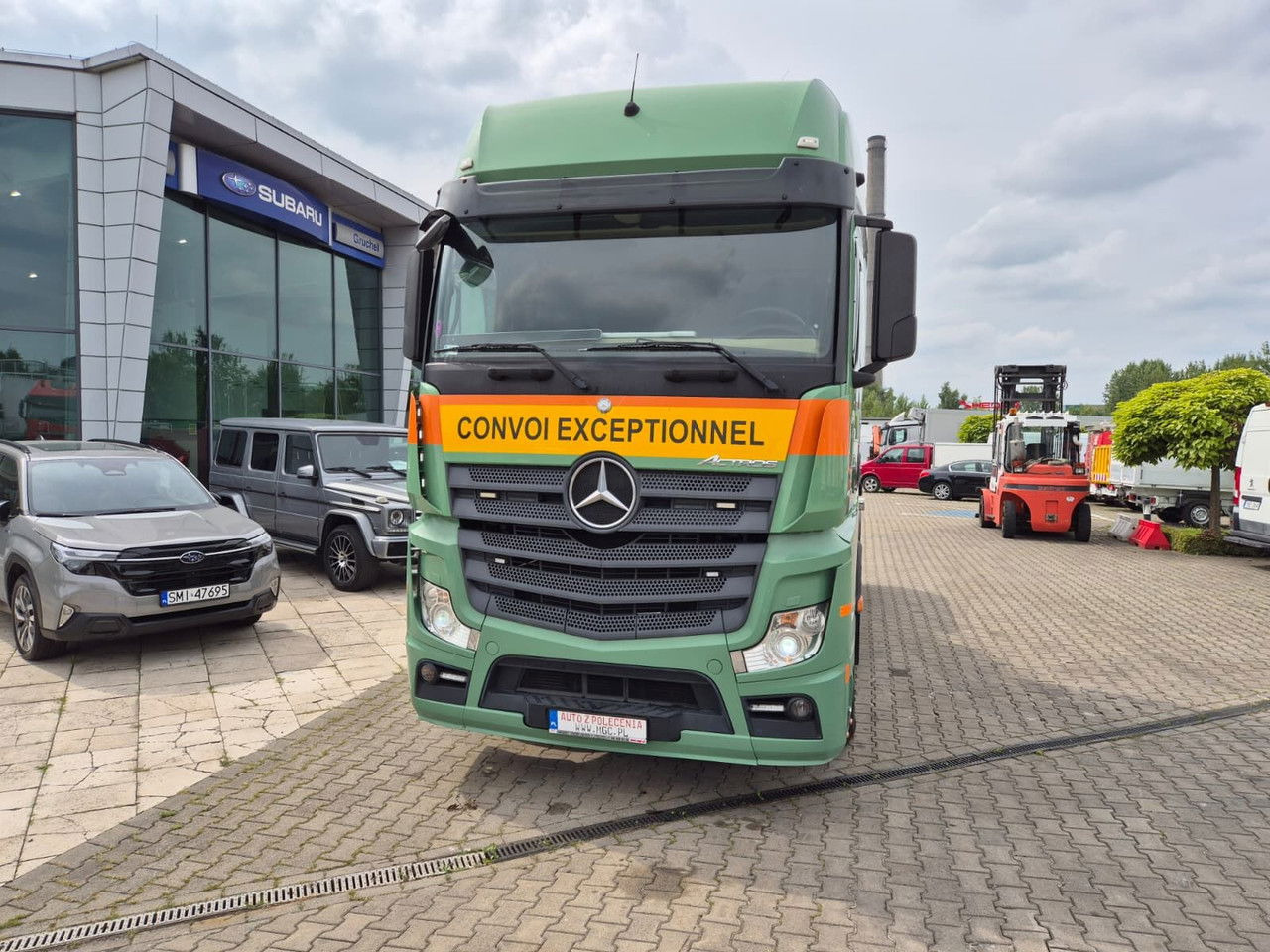 Mercedes-Benz Actros 4163 8X4 / 1 Owner / LOW KM / Super Condition - Cabeza tractora: foto 3 Mercedes-Benz Actros 4163 8X4 / 1 Owner / LOW KM / Super Condition - Cabeza tractora: foto 3
