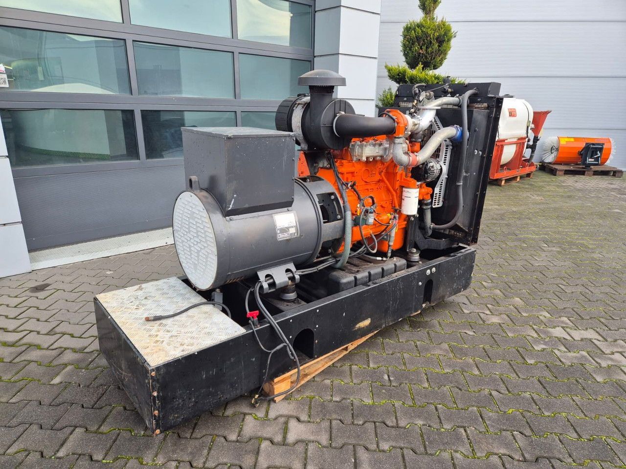 Diversen ECP34 2S4 - FTP Engine,126kVA,New oils, filters, L Mecc Alte ECP34 2S4 - FTP Engine,126kVA,New oils, filters, Like New - Generador industriale: foto 4 Diversen ECP34 2S4 - FTP Engine,126kVA,New oils, filters, L Mecc Alte ECP34 2S4 - FTP Engine,126kVA,New oils, filters, Like New - Generador industriale: foto 4