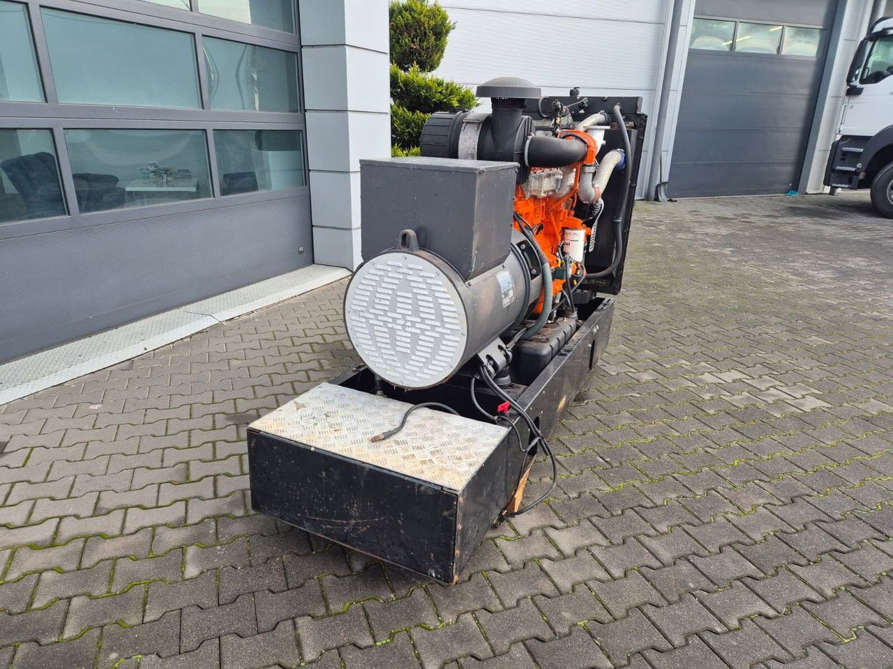 Diversen ECP34 2S4 - FTP Engine,126kVA,New oils, filters, L Mecc Alte ECP34 2S4 - FTP Engine,126kVA,New oils, filters, Like New - Generador industriale: foto 5 Diversen ECP34 2S4 - FTP Engine,126kVA,New oils, filters, L Mecc Alte ECP34 2S4 - FTP Engine,126kVA,New oils, filters, Like New - Generador industriale: foto 5