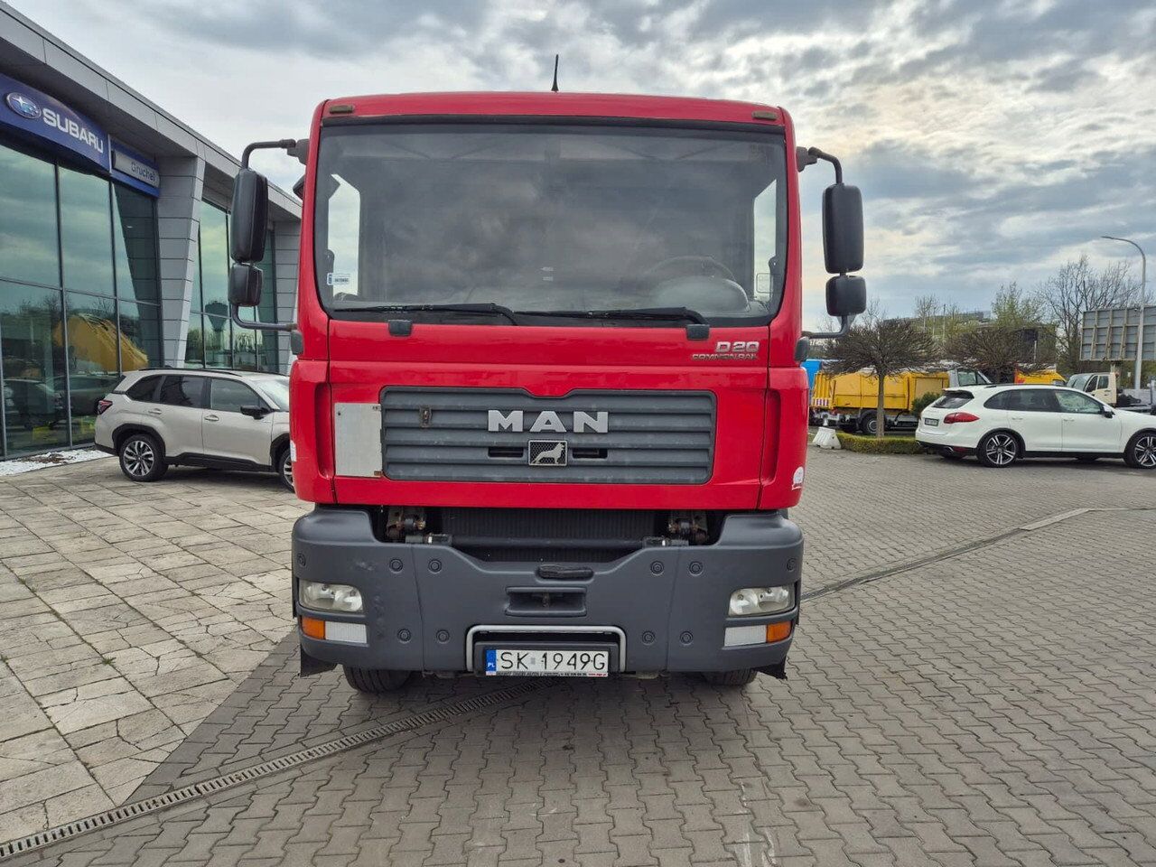 MAN TGA 26.310 3 WAY Kiper / Serviced - Volquete camión: foto 4 MAN TGA 26.310 3 WAY Kiper / Serviced - Volquete camión: foto 4