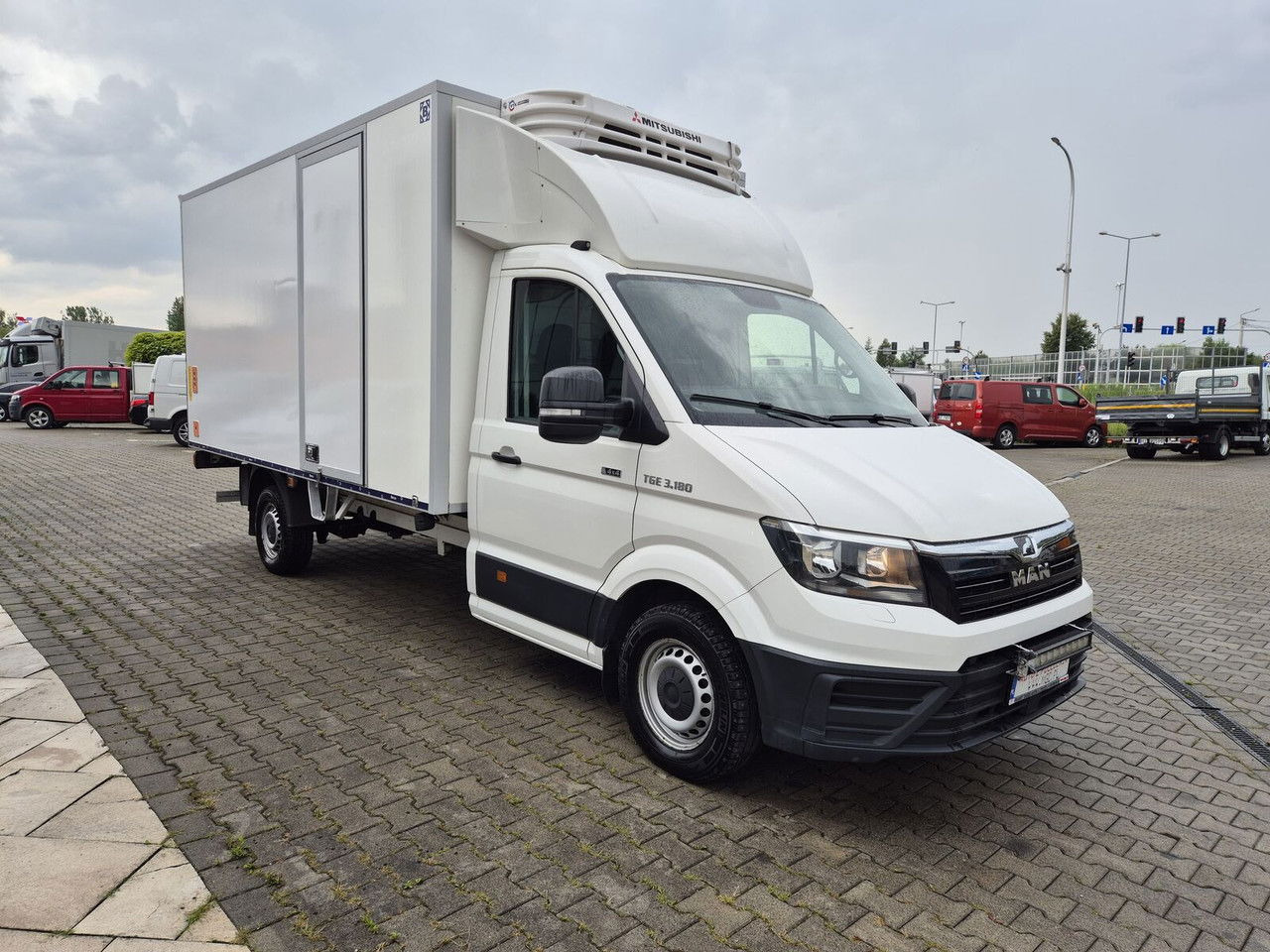 MAN TGE 3.180 DSG 4Motion / 4X4 / Mitsubishi / 1 Owner - Frigorífico furgoneta: foto 4 MAN TGE 3.180 DSG 4Motion / 4X4 / Mitsubishi / 1 Owner - Frigorífico furgoneta: foto 4