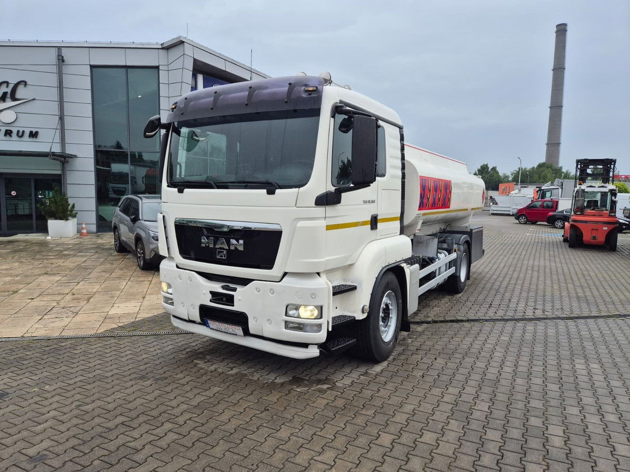 MAN TGS 18.360 OIL Transport / Good Condition - Cisterna camión: foto 3 MAN TGS 18.360 OIL Transport / Good Condition - Cisterna camión: foto 3