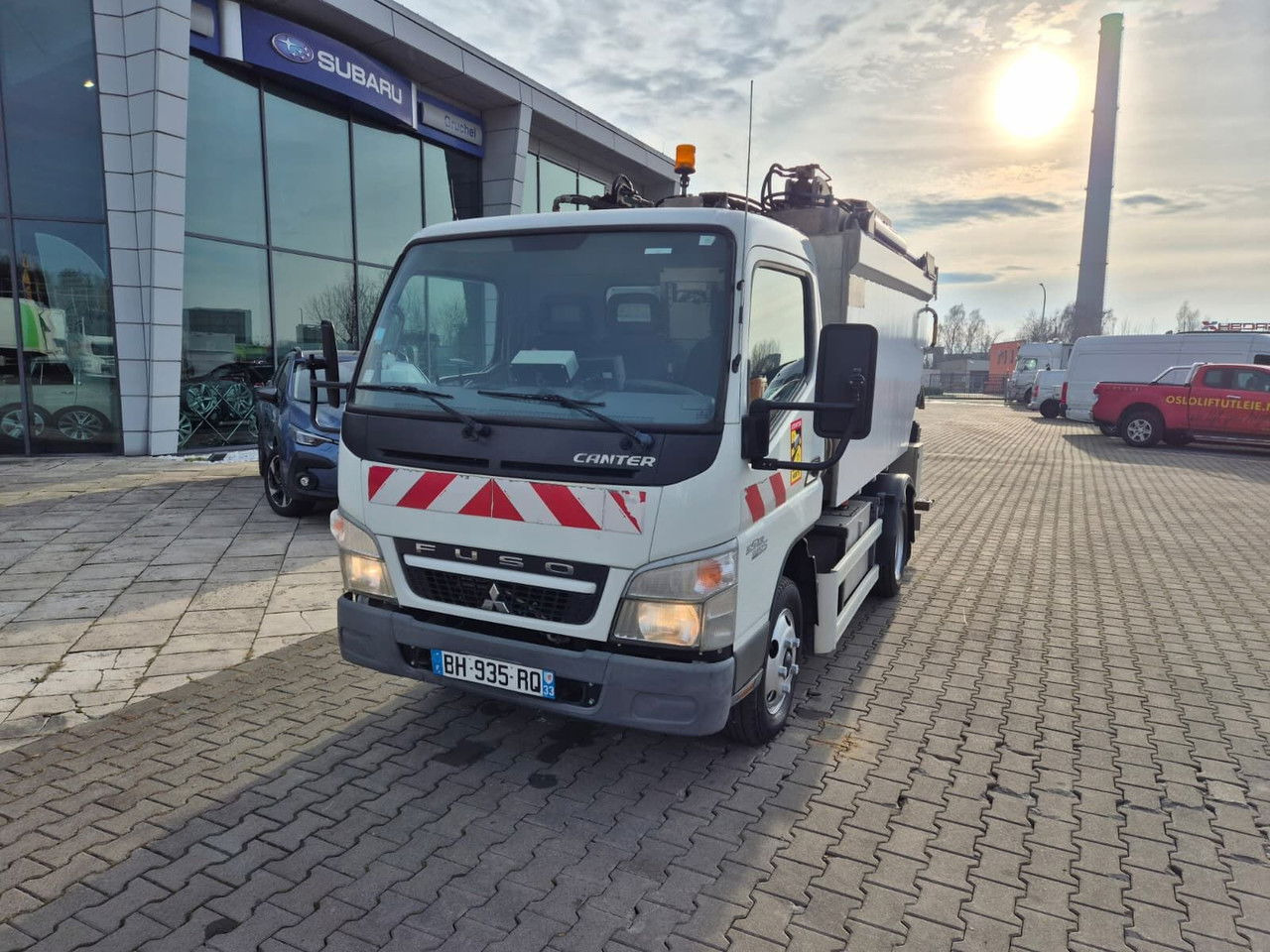 MITSUBISHI Canter Fuso 5S13 / Euro 5 EEV / 1 OWNER - Camión de basura: foto 3 MITSUBISHI Canter Fuso 5S13 / Euro 5 EEV / 1 OWNER - Camión de basura: foto 3