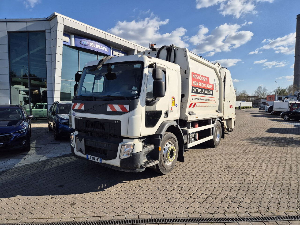VOLVO FE 280 13M3 / Geesinknorba / Euro 6 / 3 Seats - Camión de basura: foto 1 VOLVO FE 280 13M3 / Geesinknorba / Euro 6 / 3 Seats - Camión de basura: foto 1